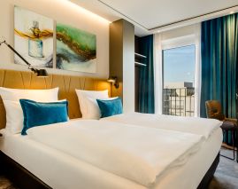 Motel One Köln – Altstadt